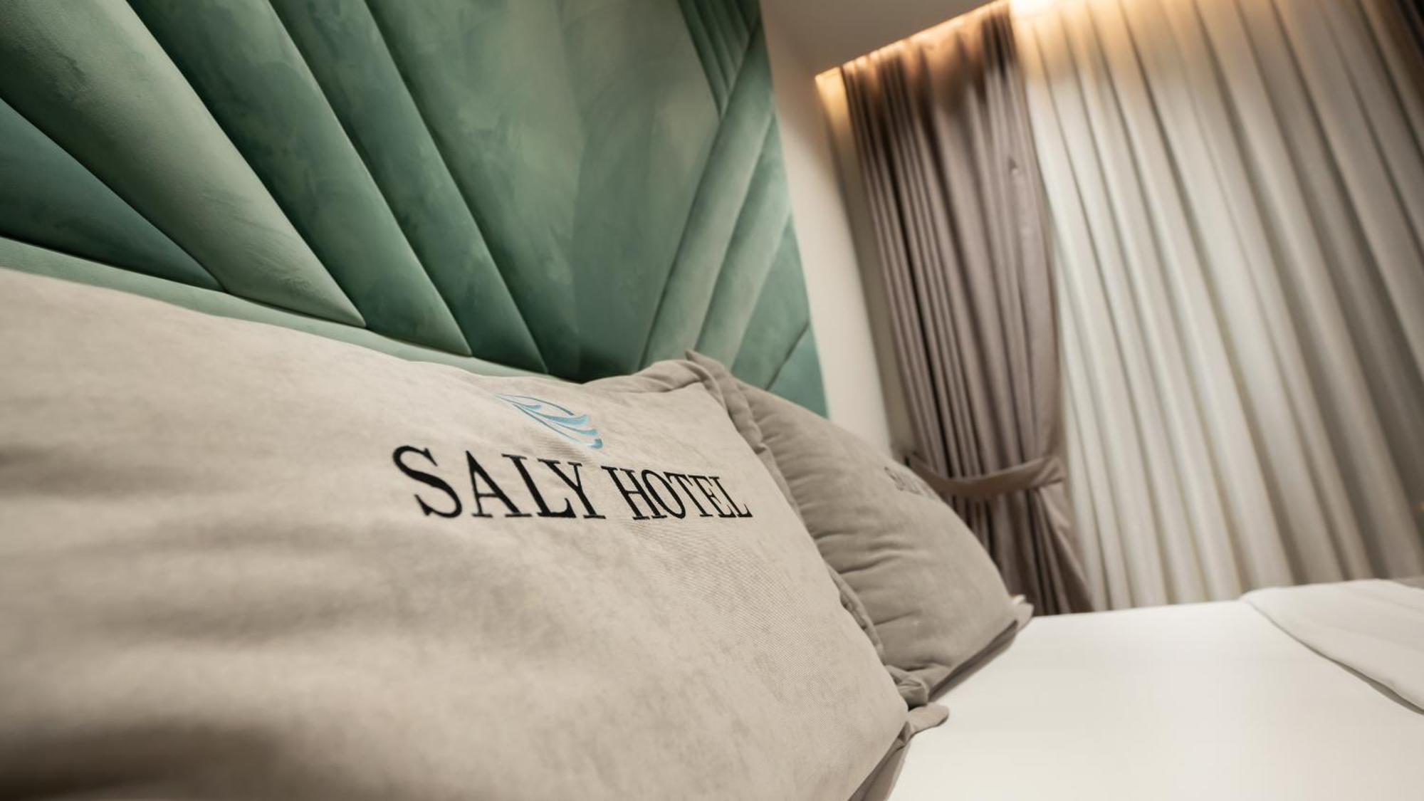 Hotel Saly Durrës Exterior foto
